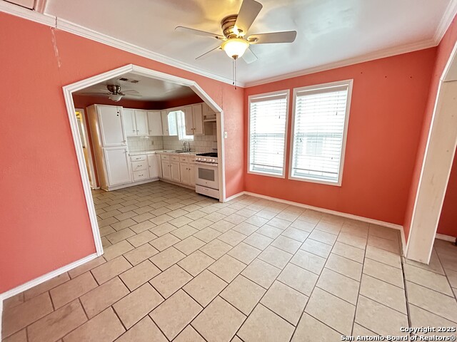 1002 Fulton Ave, San Antonio, Texas image 4