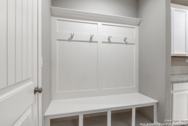 12222 Dusty Boots Rd, San Antonio, Texas image 22