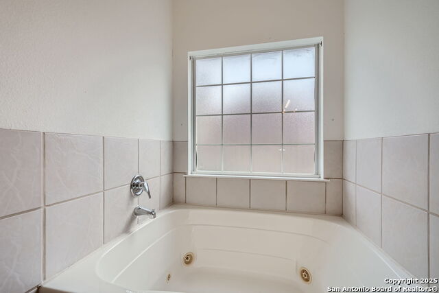 606 Slumber Pass, San Antonio, Texas image 18