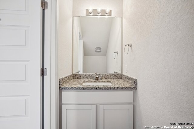 22002 Santa Elena Cyn, San Antonio, Texas image 18