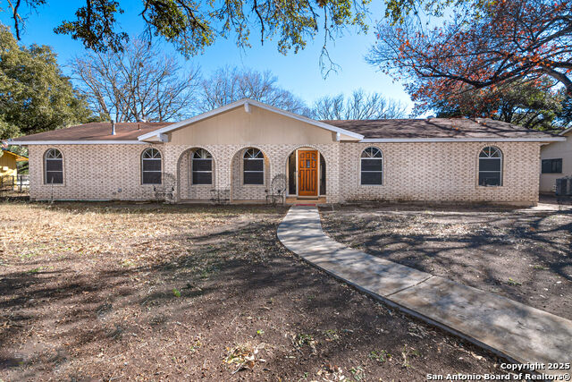 1653 Driftwood, Seguin, Texas image 1