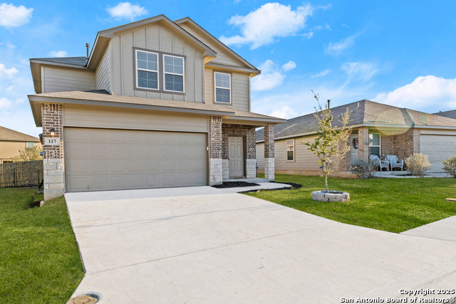 117 Hogans, Floresville, Texas image 2