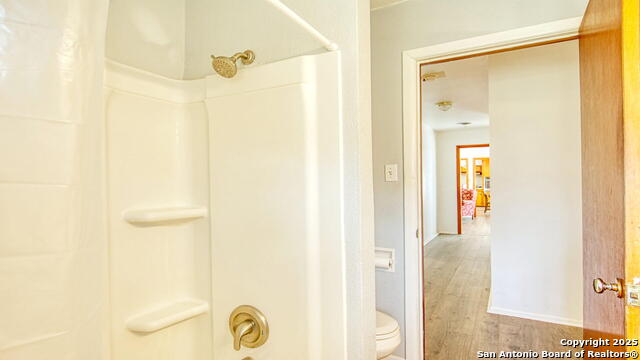 603 F St, Floresville, Texas image 24