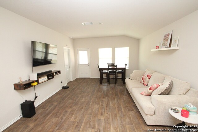 13923 Borolanite, San Antonio, Texas image 4
