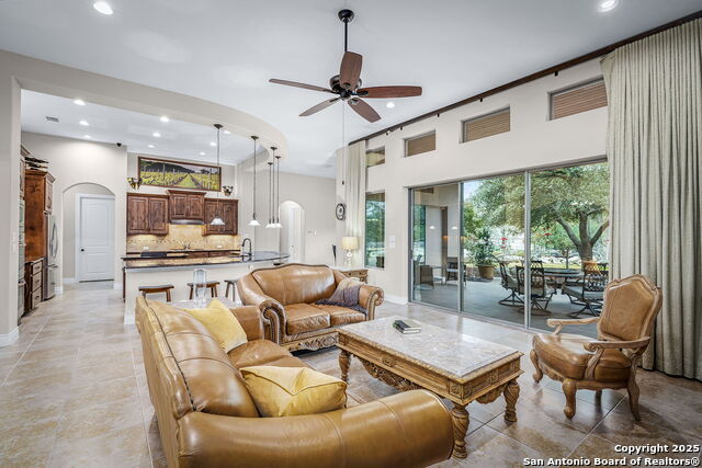 2041 Incrociato, New Braunfels, Texas image 14