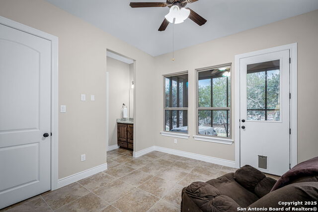 2041 Incrociato, New Braunfels, Texas image 25