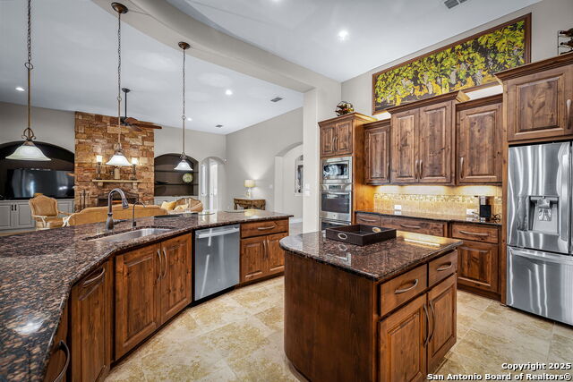 2041 Incrociato, New Braunfels, Texas image 7