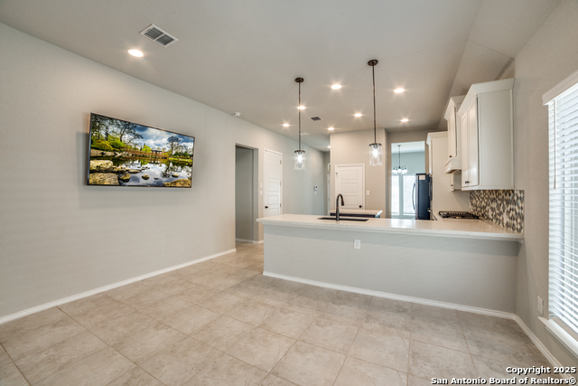 14147 Blind Bandit Creek, San Antonio, Texas image 11