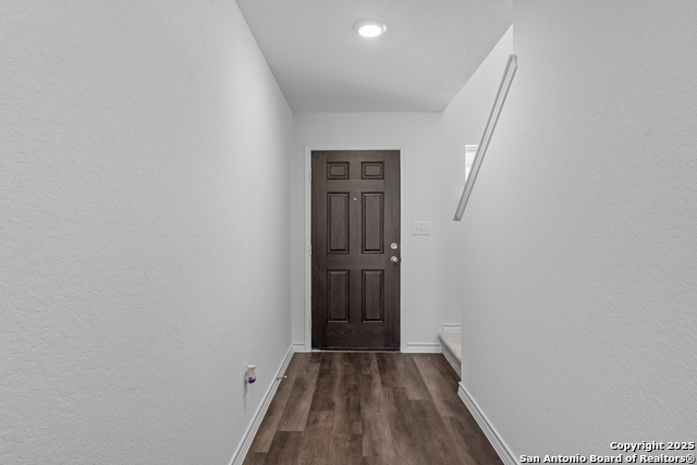 8131 Hamrick Circle, San Antonio, Texas image 18