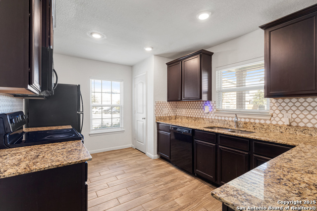 15202 Walcott Ridge, Von Ormy, Texas image 5