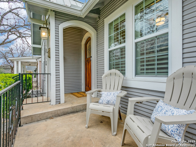 218 Blue Bonnet, Alamo Heights, Texas image 4