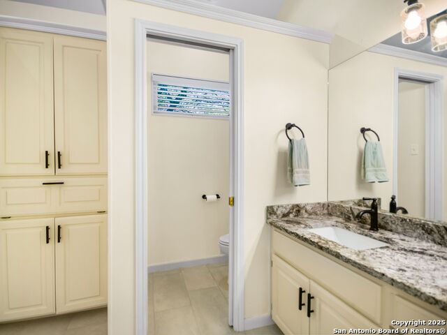 112 Cinnamon Oak, Shavano Park, Texas image 32