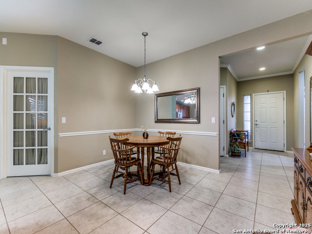 4550 Jarrell, San Antonio, Texas image 5