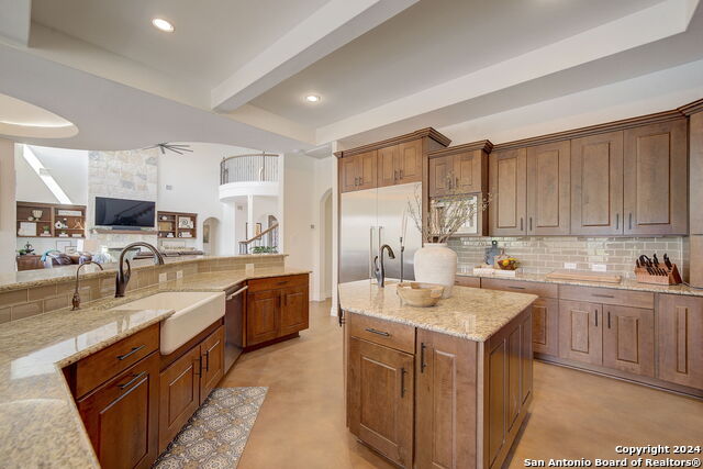 206 Dry Bear Creek, New Braunfels, Texas image 11