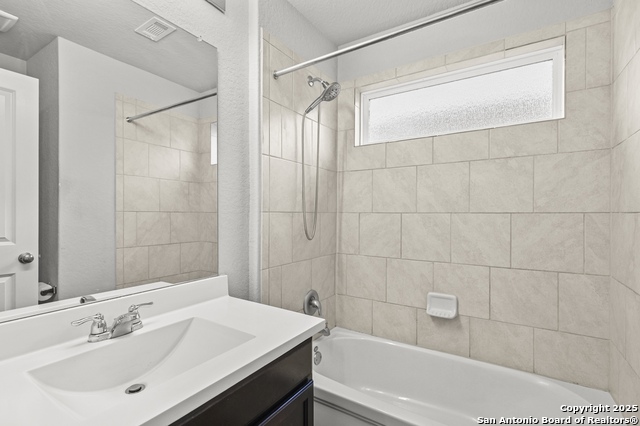 2370 Bull Finch, New Braunfels, Texas image 24