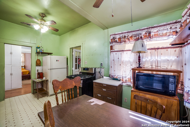 743 Waverly Ave, San Antonio, Texas image 9