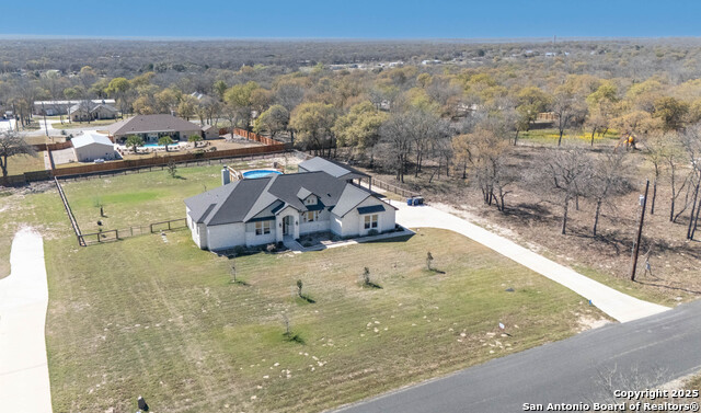 245 Cibolo Way, La Vernia, Texas image 8