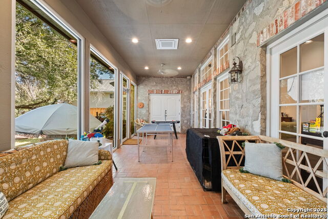 825 College, Alamo Heights, Texas image 23