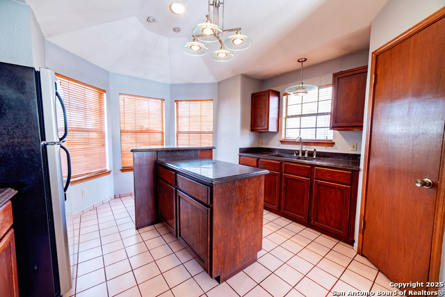 96 Grove Ave, Laredo, Texas image 11