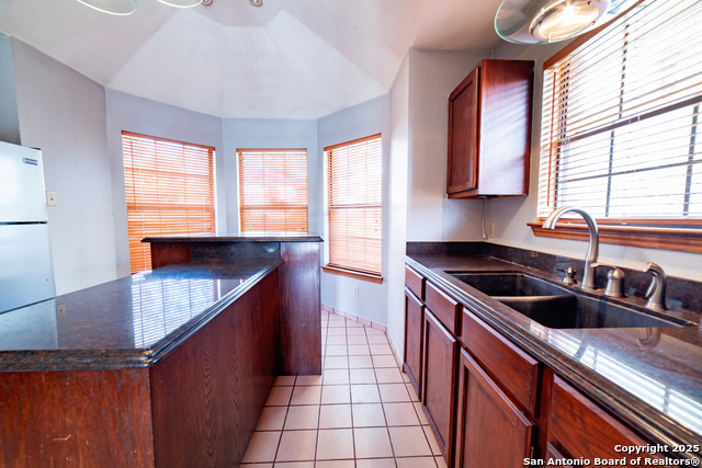 96 Grove Ave, Laredo, Texas image 12