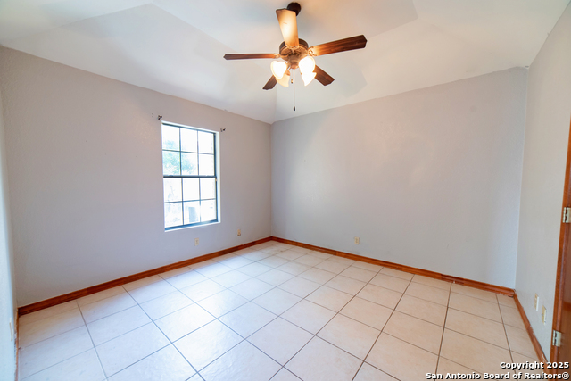 96 Grove Ave, Laredo, Texas image 19