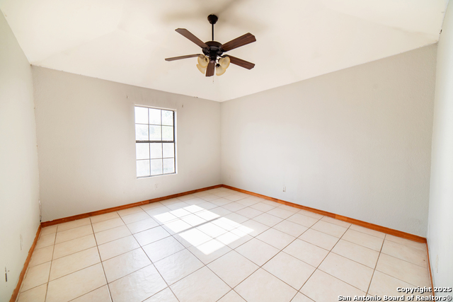 96 Grove Ave, Laredo, Texas image 23