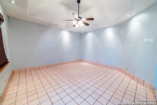 96 Grove Ave, Laredo, Texas image 4