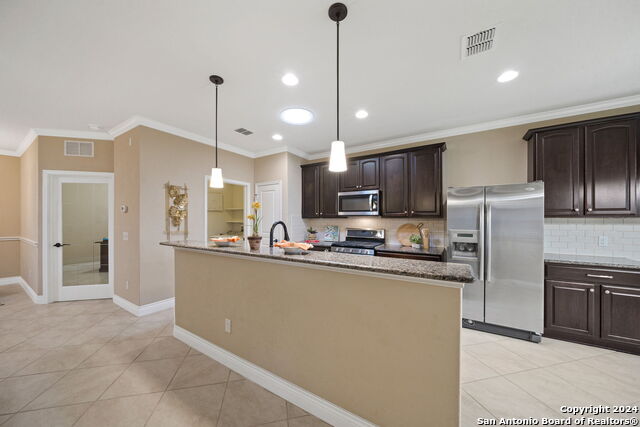 3927 Deep River, San Antonio, Texas image 9