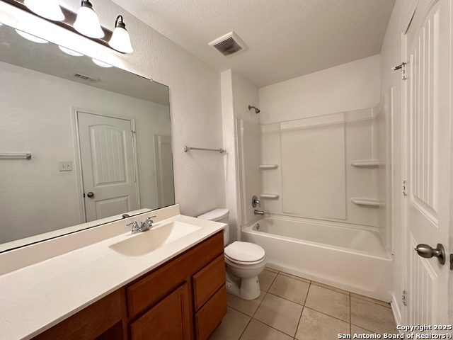 2027 Ares, San Antonio, Texas image 24