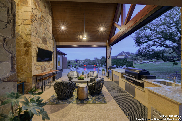 185 Falling Hills, New Braunfels, Texas image 1