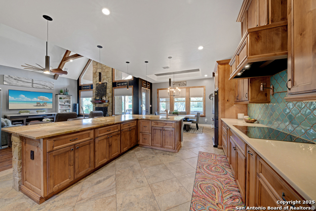 185 Falling Hills, New Braunfels, Texas image 13