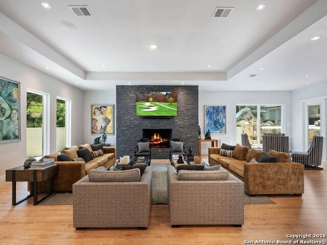 2 Bishops Green, San Antonio, Texas image 11