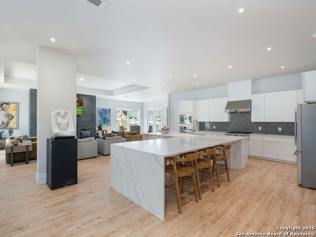 2 Bishops Green, San Antonio, Texas image 17