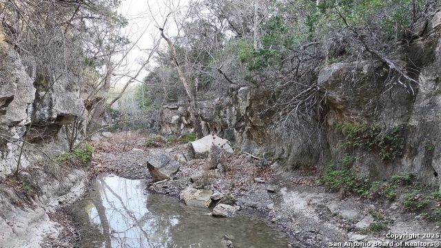 382 Windmill Hill, Pipe Creek, Texas image 7