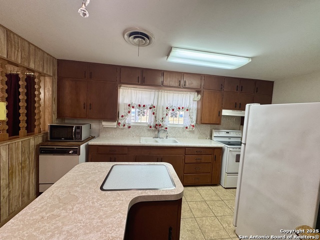 430 Anton, San Antonio, Texas image 8