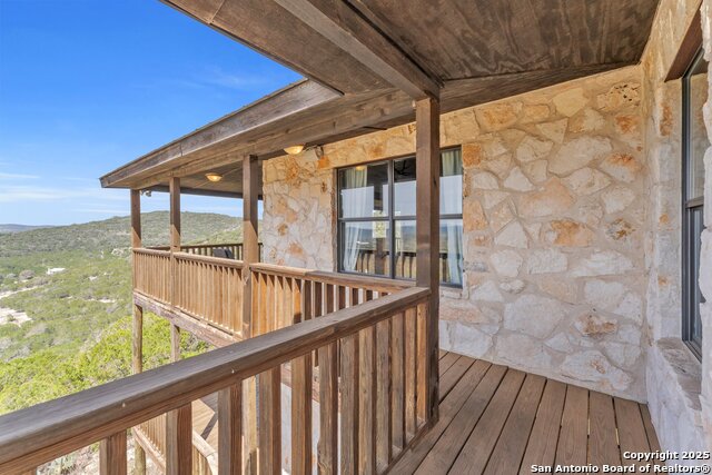 523 Cat Claw Mountain, ConCan, Texas image 4