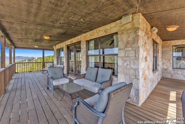 523 Cat Claw Mountain, ConCan, Texas image 6