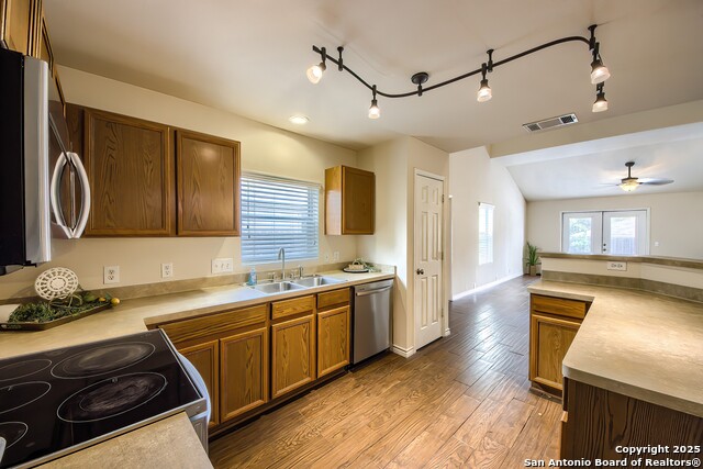 5117 Knollwood, Schertz, Texas image 16