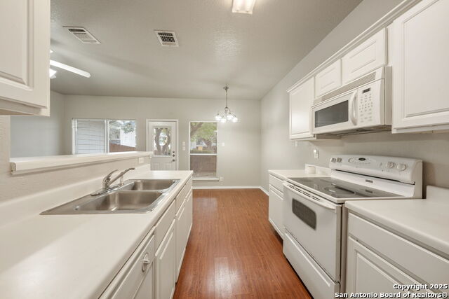 4111 St Charles Bay, San Antonio, Texas image 16