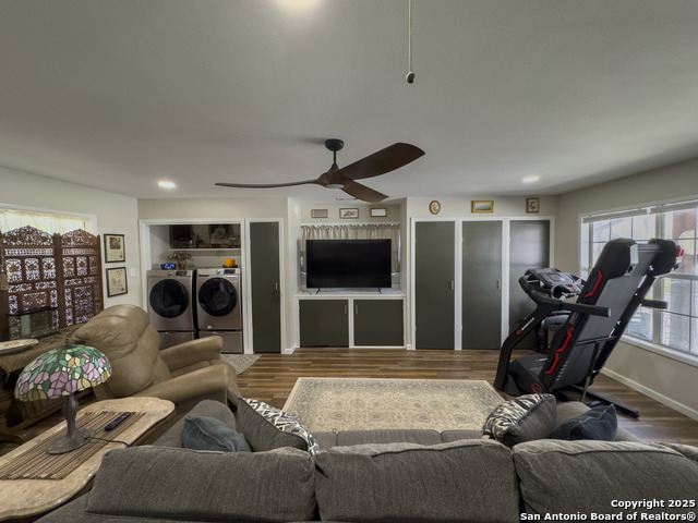 295 N Doris Dr, Kerrville, Texas image 24