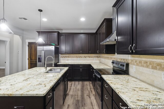 522 Solo, San Antonio, Texas image 9