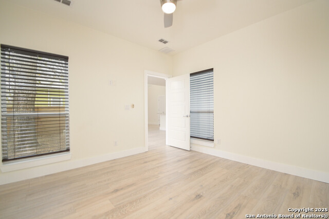407 N Hackberry St, San Antonio, Texas image 7