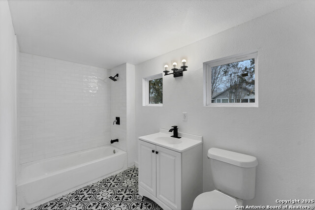 414 N Ellis St, Seguin, Texas image 19