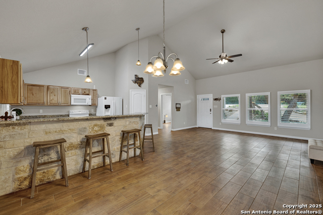 634 Deer Run, Canyon Lake, Texas image 18
