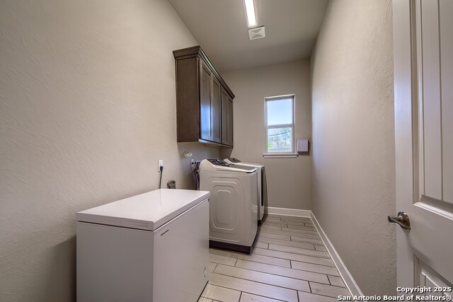 527 James Way, Castroville, Texas image 28