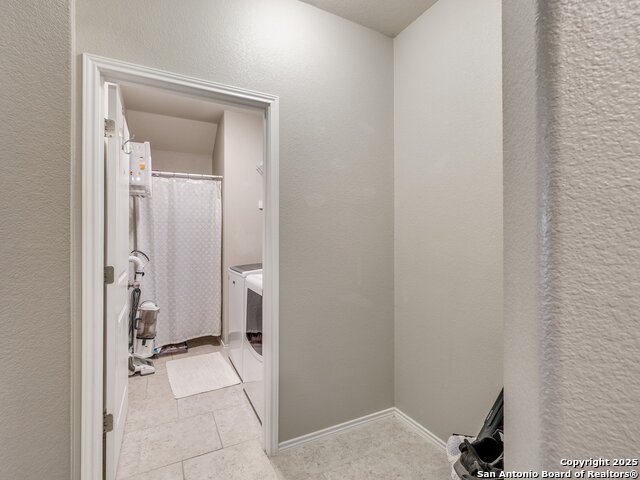 6097 Heron, Buda, Texas image 40