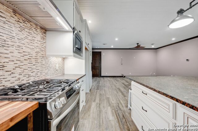 2147 Blueridge, Canyon Lake, Texas image 14