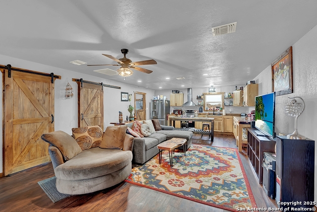 5503 Fm 3465, Adkins, Texas image 16