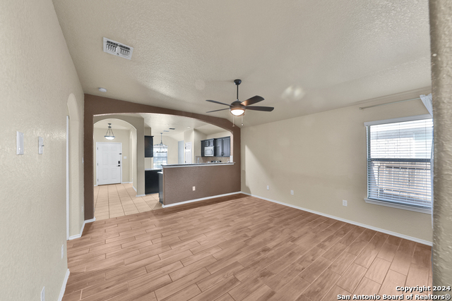 3830 Bogie Way, Converse, Texas image 21