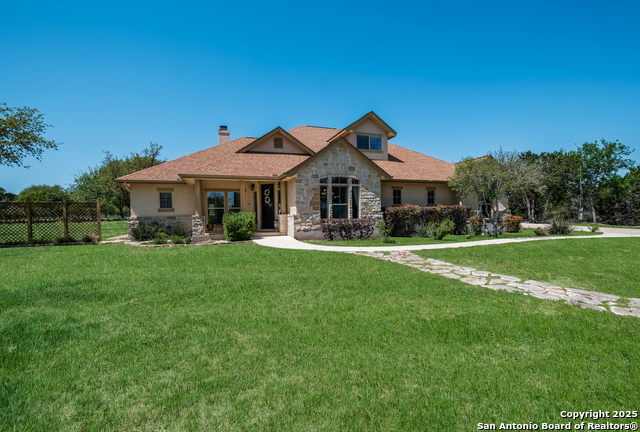 216 Red Oak, Boerne, Texas image 2